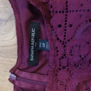 0P Banana Republic lace shift